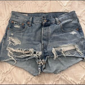Levi’s 501 ripped denim shorts
